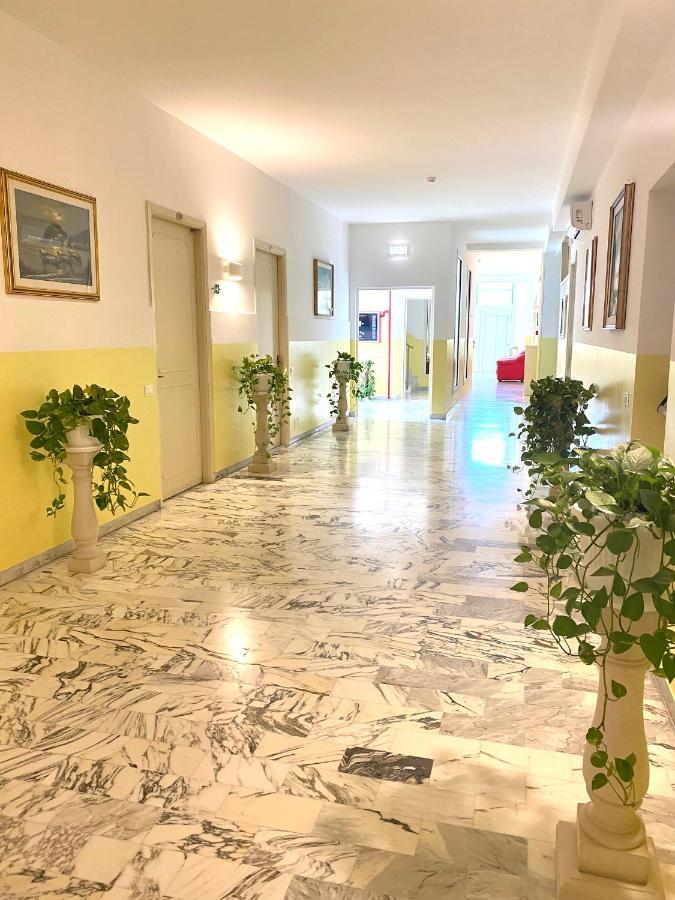 Ostello Madre Santina Hostel *