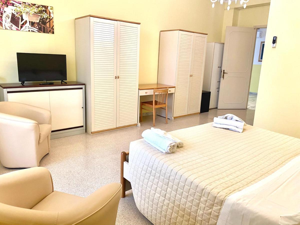 Ostello Madre Santina Hostel *